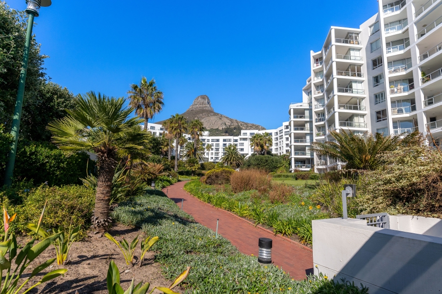 To Let 2 Bedroom Property for Rent in Bantry Bay Western Cape